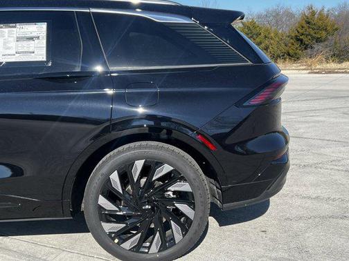 2025 Lincoln Nautilus Black Label
