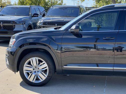 2019 Volkswagen Atlas 3.6L SEL Premium