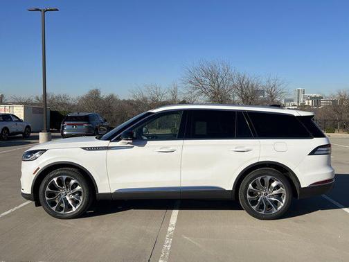 2026 Lincoln Aviator Reserve