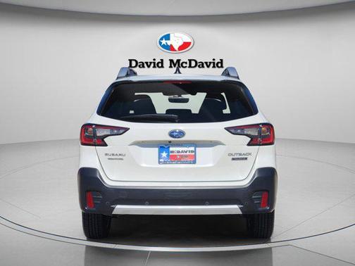 Crystal White Pearl 2022 Subaru Outback Touring