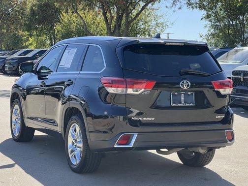 2017 Toyota Highlander Limited