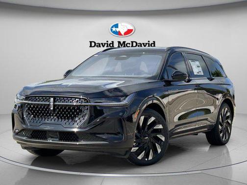 Infinite Black Metallic Clearcoat 2026 Lincoln Nautilus Reserve