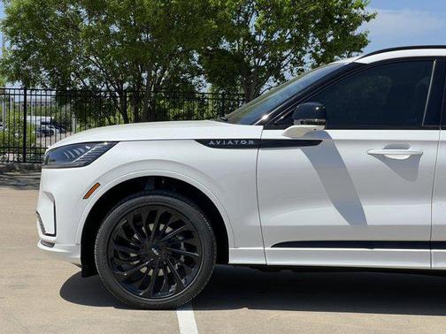2025 Lincoln Aviator Reserve AWD