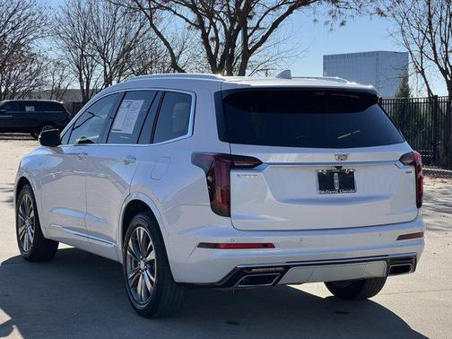 2021 Cadillac XT6 Premium Luxury FWD