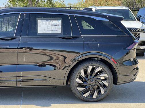 2025 Lincoln Nautilus Black Label