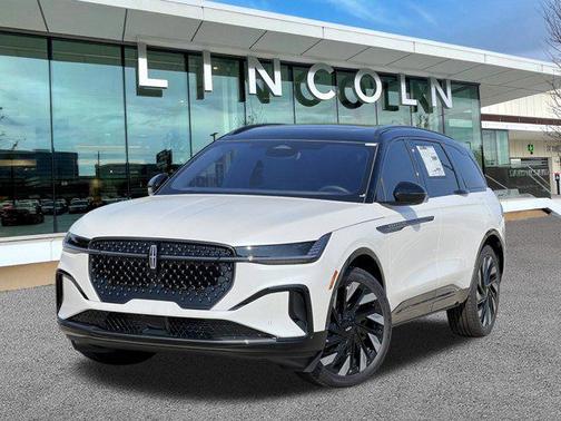 2025 Lincoln Nautilus Reserve
