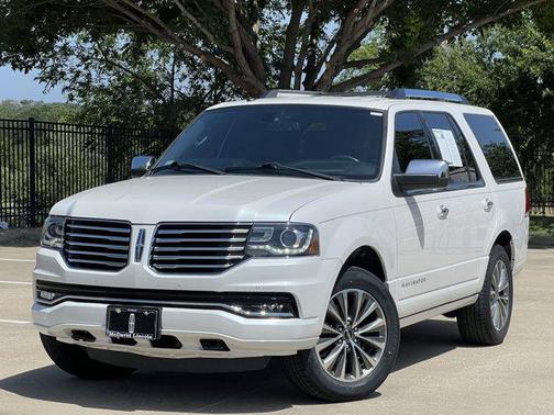 2017 Lincoln Navigator Select
