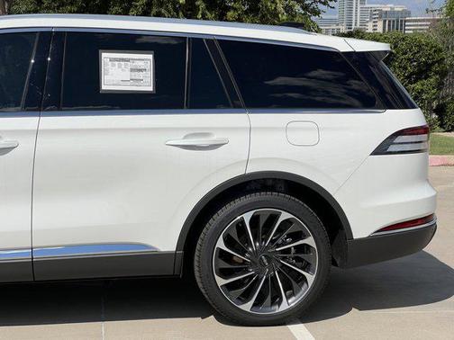 2025 Lincoln Aviator Reserve AWD