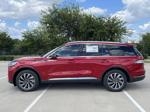 2025 Lincoln Aviator Premiere