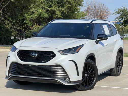 2024 Toyota Highlander XSE