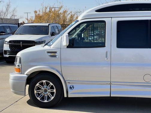 2019 Chevrolet Express 2500 Work Van