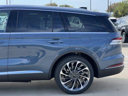 2025 Lincoln Aviator Reserve AWD