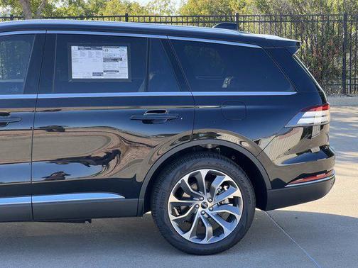2025 Lincoln Aviator Reserve AWD