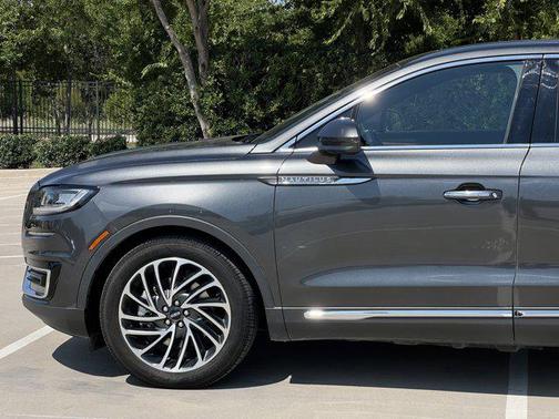 2019 Lincoln Nautilus Reserve