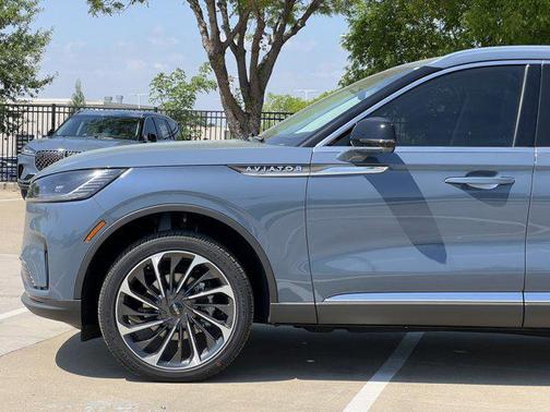 2025 Lincoln Aviator Reserve AWD