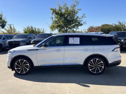 2023 Lincoln Aviator Reserve