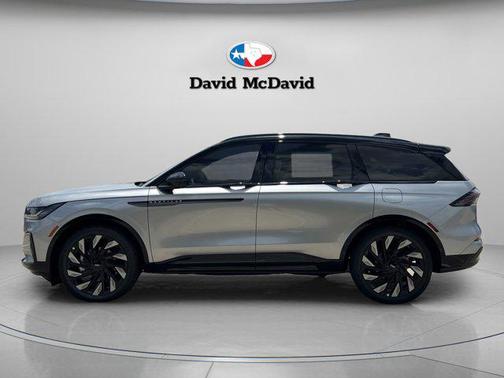 2025 Lincoln Nautilus Reserve