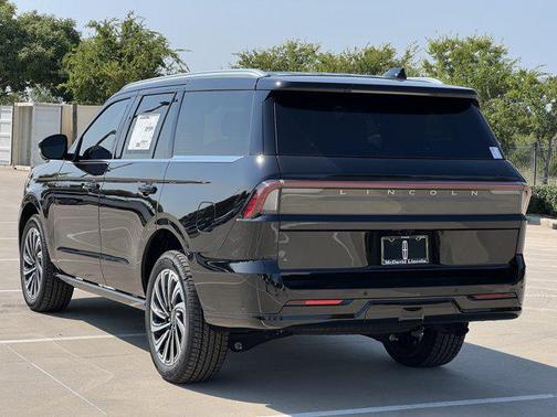 2025 Lincoln Navigator Black Label