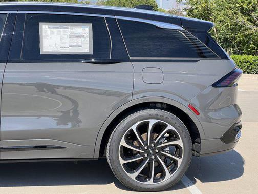 2025 Lincoln Nautilus Black Label