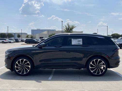 2025 Lincoln Nautilus Black Label