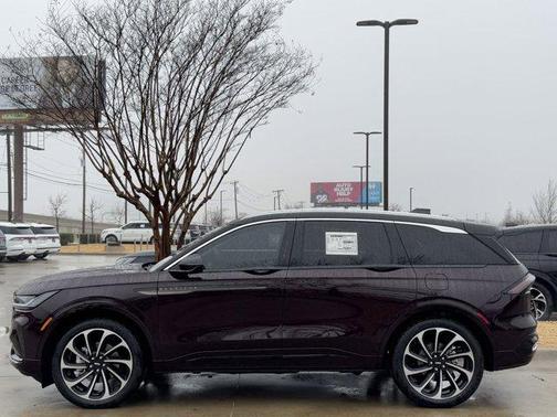 2025 Lincoln Nautilus Black Label