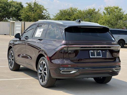 2025 Lincoln Nautilus Reserve