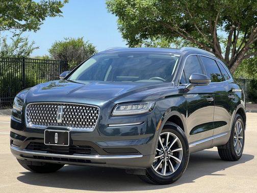2022 Lincoln Nautilus Standard