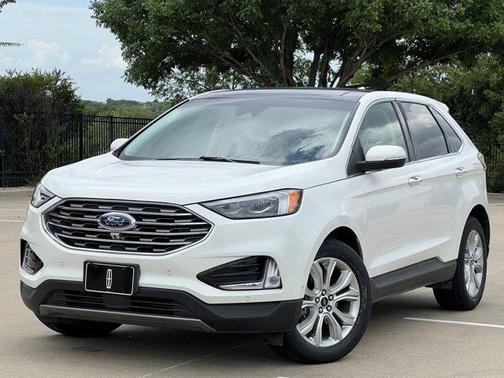 2020 Ford Edge Titanium