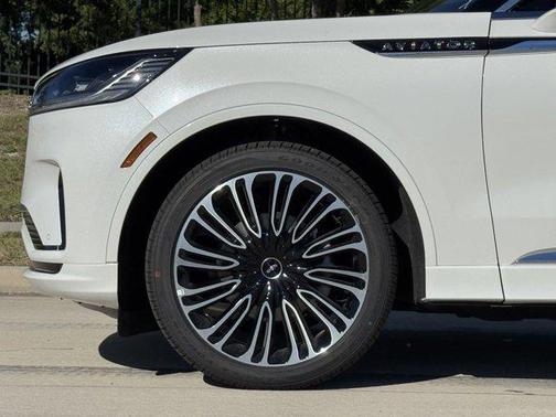 2025 Lincoln Aviator Black Label AWD