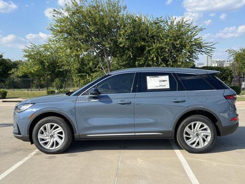 2025 Lincoln Corsair Premiere