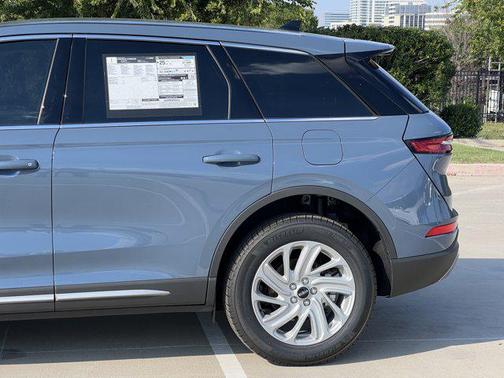2025 Lincoln Corsair Premiere