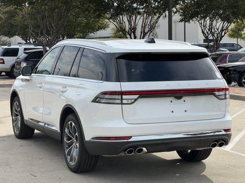 2025 Lincoln Aviator Reserve