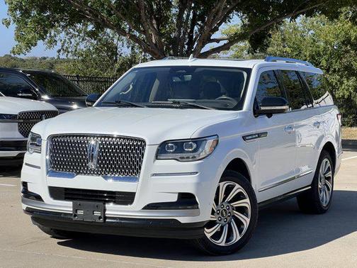2023 Lincoln Navigator Reserve