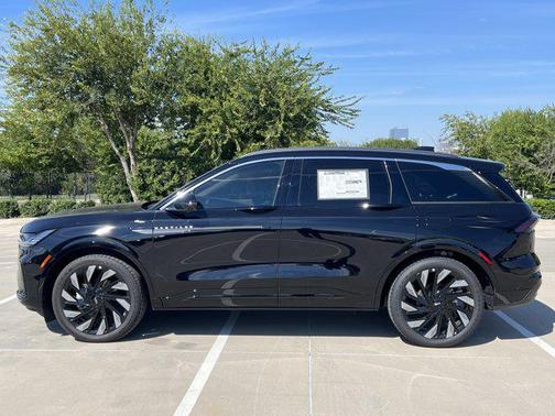 2025 Lincoln Nautilus Black Label