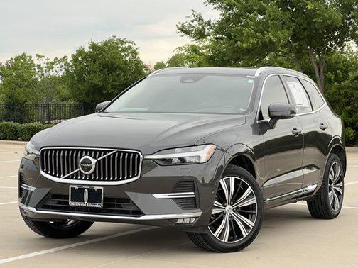 2022 Volvo XC60 B5 Inscription
