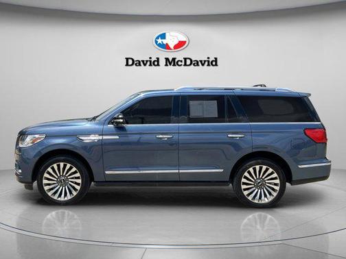 Blue Diamond Metallic 2019 Lincoln Navigator Reserve