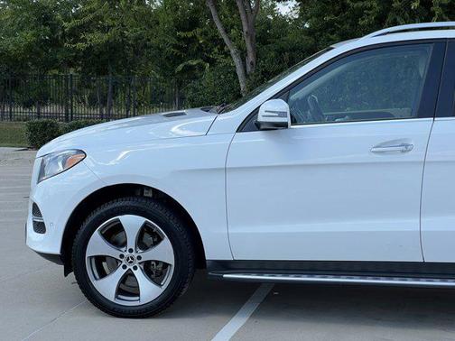 2019 Mercedes-Benz GLE 400 Base 4MATIC