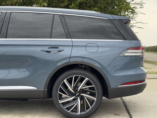 2025 Lincoln Aviator Reserve AWD