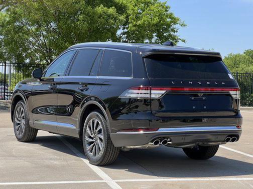 2025 Lincoln Aviator Premiere