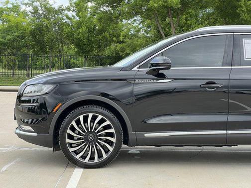 2023 Lincoln Nautilus Black Label