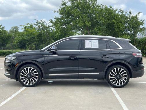 2023 Lincoln Nautilus Black Label