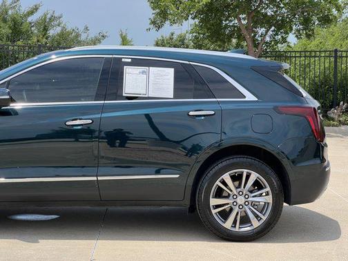 2024 Cadillac XT5 Premium Luxury