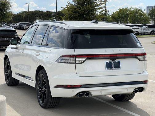 2025 Lincoln Aviator Reserve
