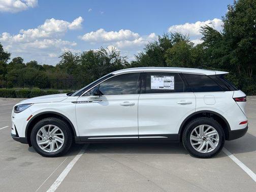 2025 Lincoln Corsair Premiere