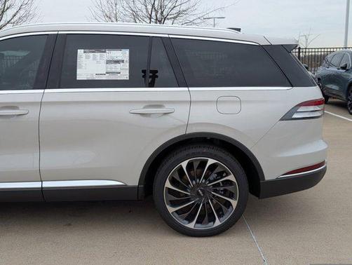 2025 Lincoln Aviator Reserve