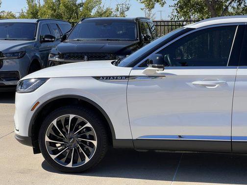 2025 Lincoln Aviator Reserve AWD