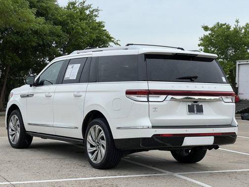 2022 Lincoln Navigator Reserve