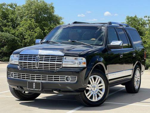2013 Lincoln Navigator Base