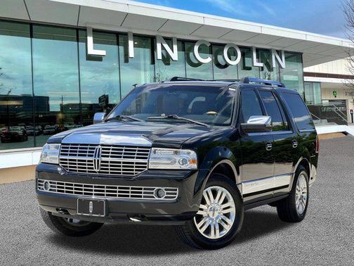 2013 Lincoln Navigator Base