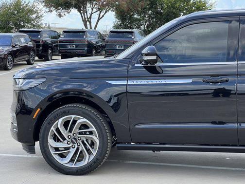 2025 Lincoln Navigator Reserve